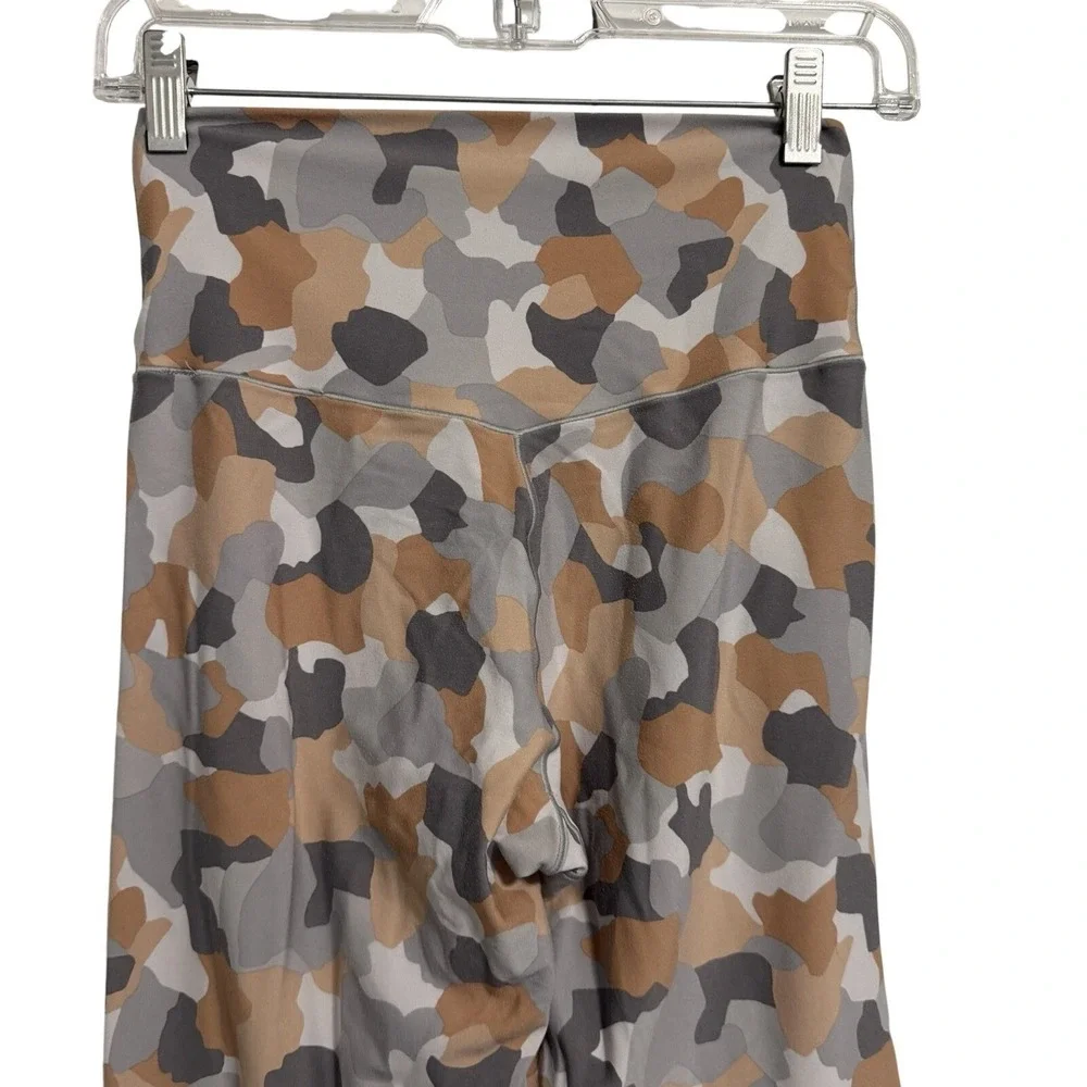 OFFLINE by Aerie Real Me‎ Crossover High Rise 7/8 Leggings Camo Tan Grey Large